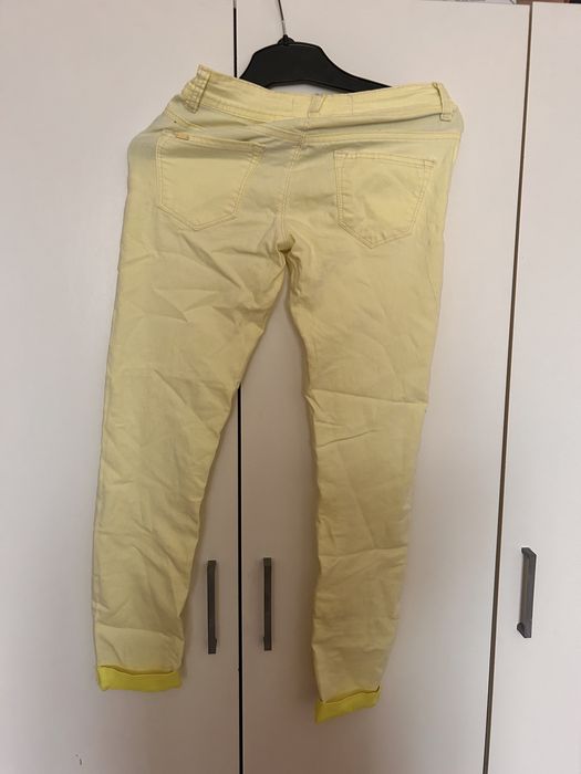 Spodnie zolte jeans