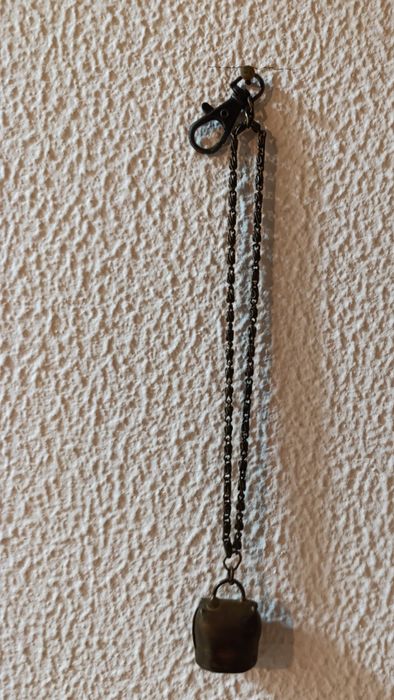 Porta Chaves, Sino real, em cobre, com torniquete/ Arnês