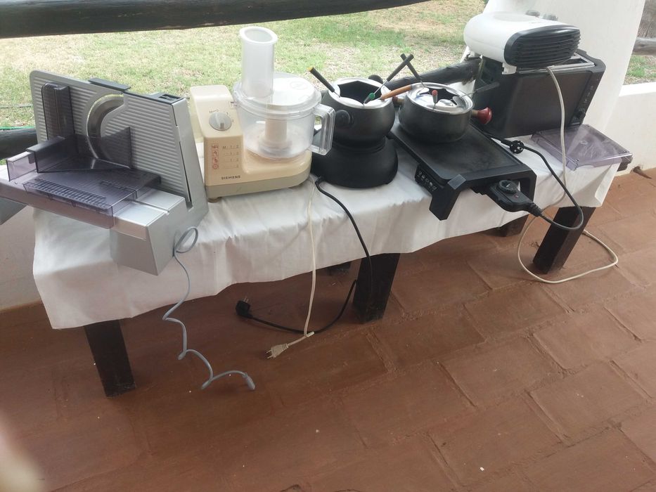 ferro grelhador torradeira ventilador batedeira fondue máquinas café