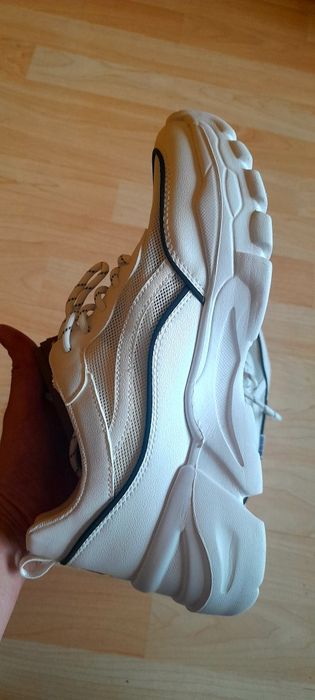 Nowe sneakersy marki Big Star rozmiar 38