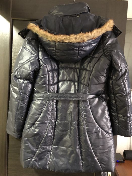 Куртка подростковая практически новая.