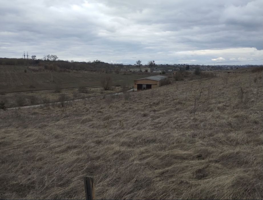 Ділянка під будівництво в  с. Обарів