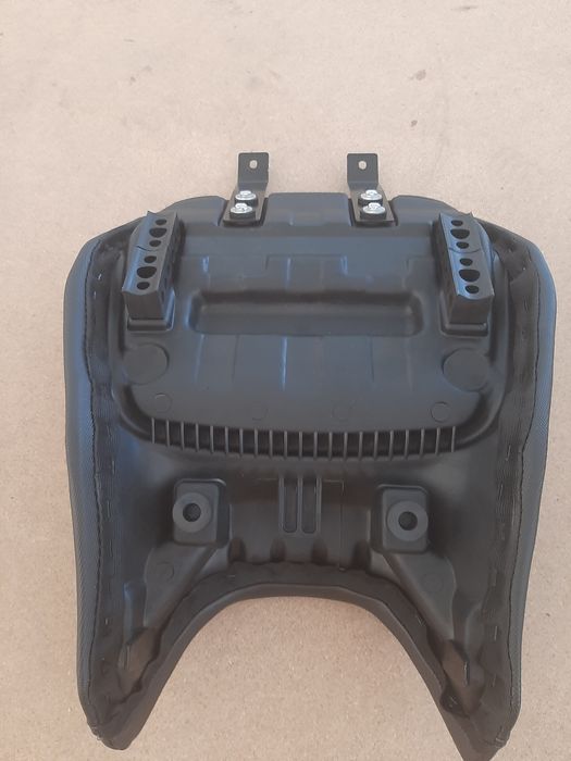 Banco Benelli TRK502