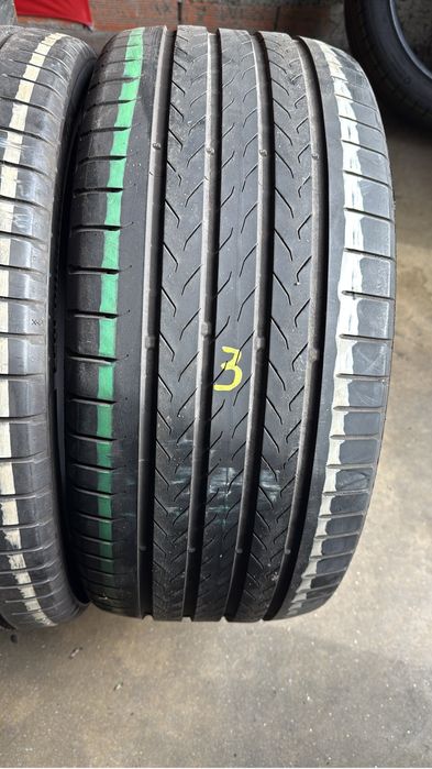 Pneus 245/40/20 Continental semi novos