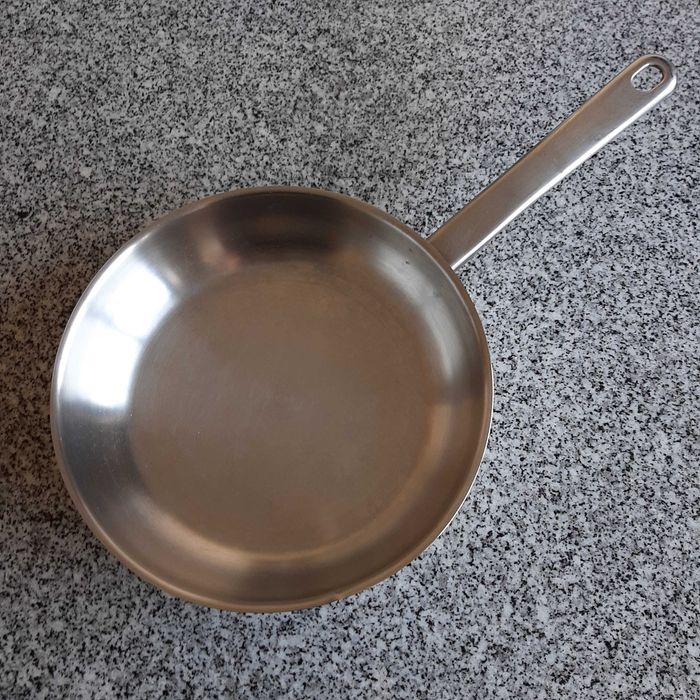 Frigideira CELAR Inox 24cm