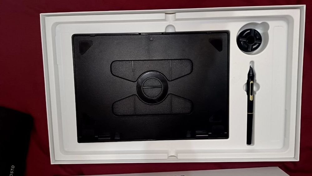 Продам графічний планшет Bosto BT-16HD PRO