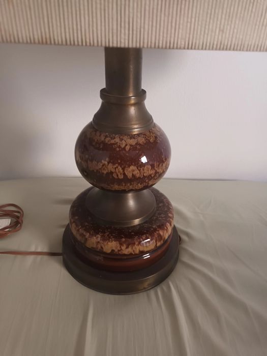 Candeeiro de mesa vintage- Cerâmica e latão 1960