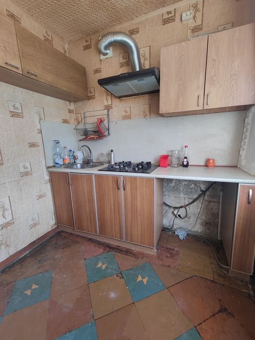 Продам 3 комнатная квартира Салтовка метро Студенческая Экв. 37000