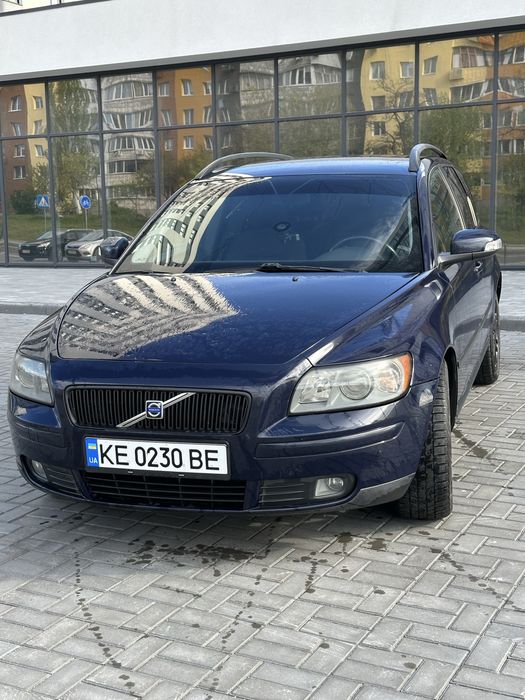 Вольво v50 1.6d