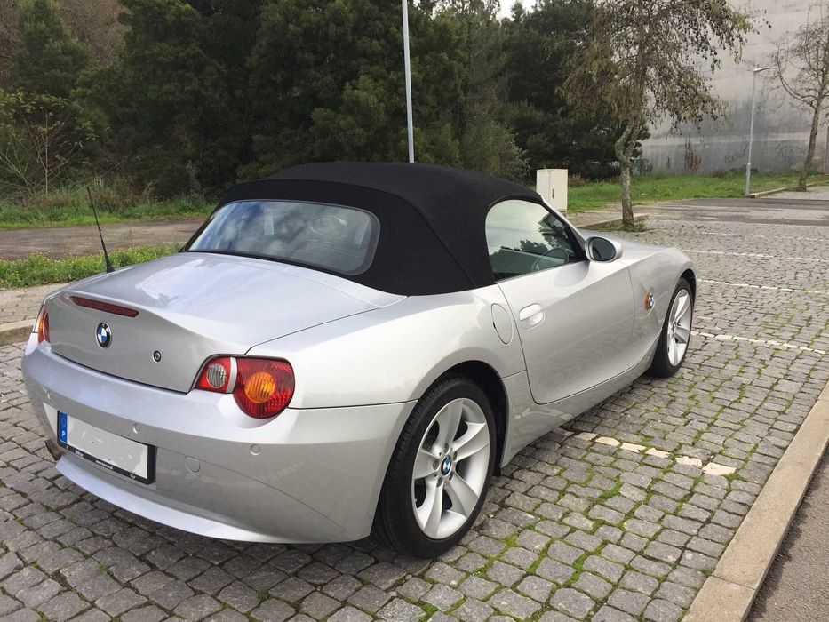 BMW Z4 2.2 caixa manual