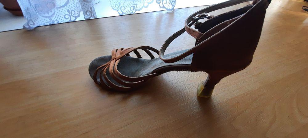 Туфлі бальні, професійні