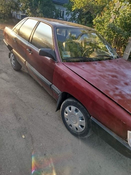 Продам Audi 100 c3