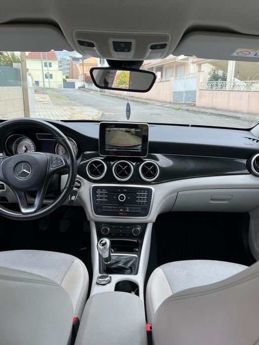 Mercedes-Benz CLA 180d – Histórico Completo na Mercedes