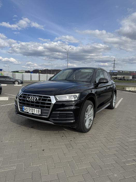 Продам.  Audi Q5 2017 року