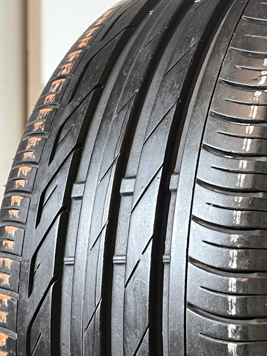 Pneus Bridgestone Turanza T001 - 195/50/15 - Como NOVOS