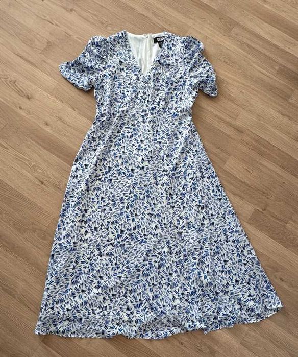 DKNY sukienka w niebieski wzór, rozmiar EU 38 (M)