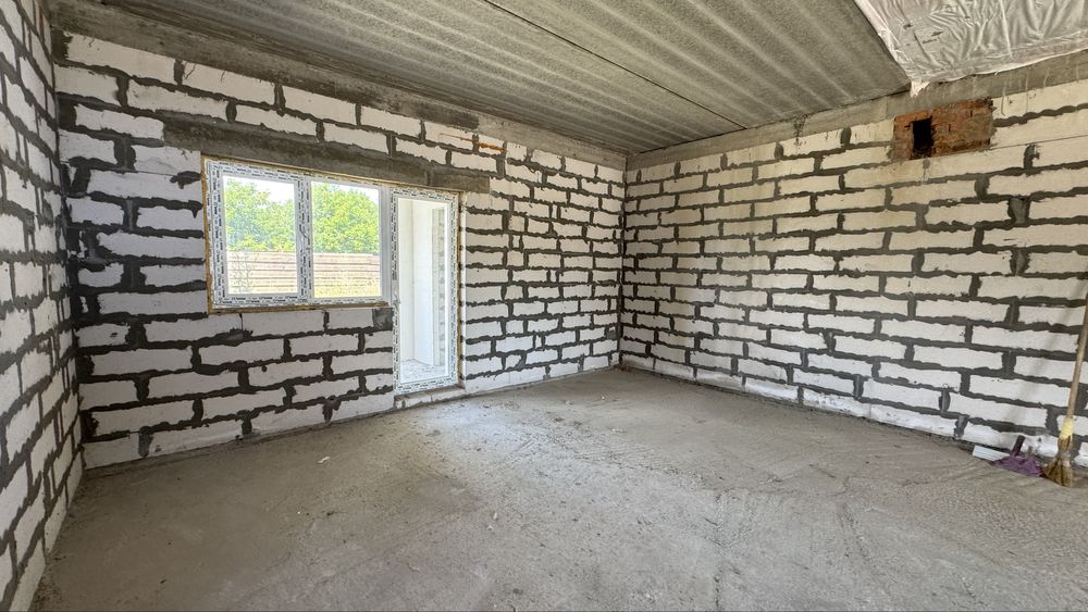 Забудовник КМ White-Blackie Duplex | Продаж дуплексів Київ