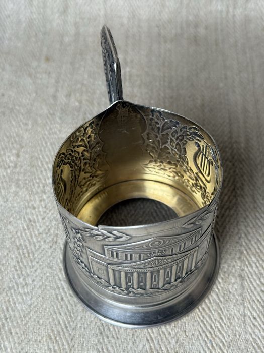 Антикварный серебряный подстаканник