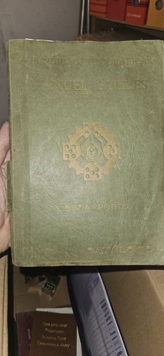 Livro de tipos original