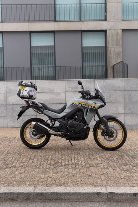 2025 HONDA TRANSALP 750