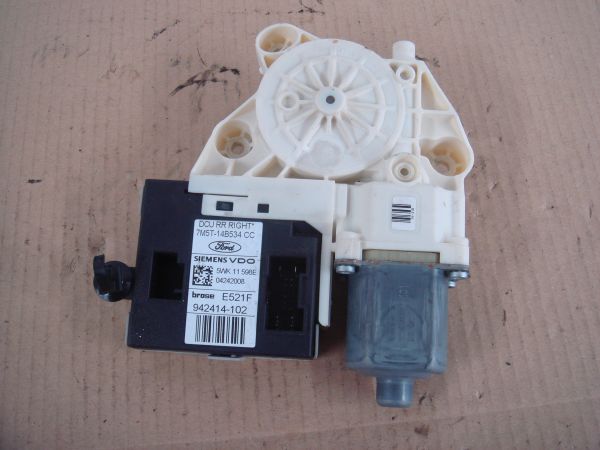 Motor vidro trás direito FORD Focus II (DA_)