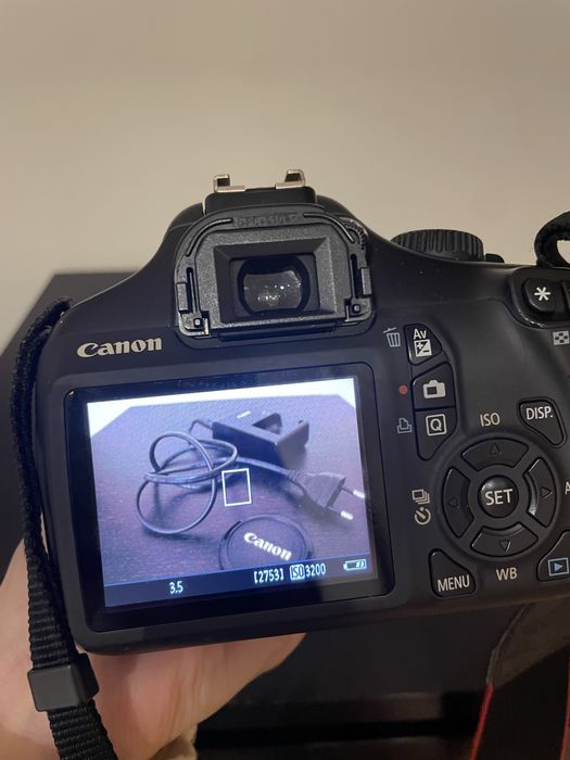 Camara forografica Canon 1100 d