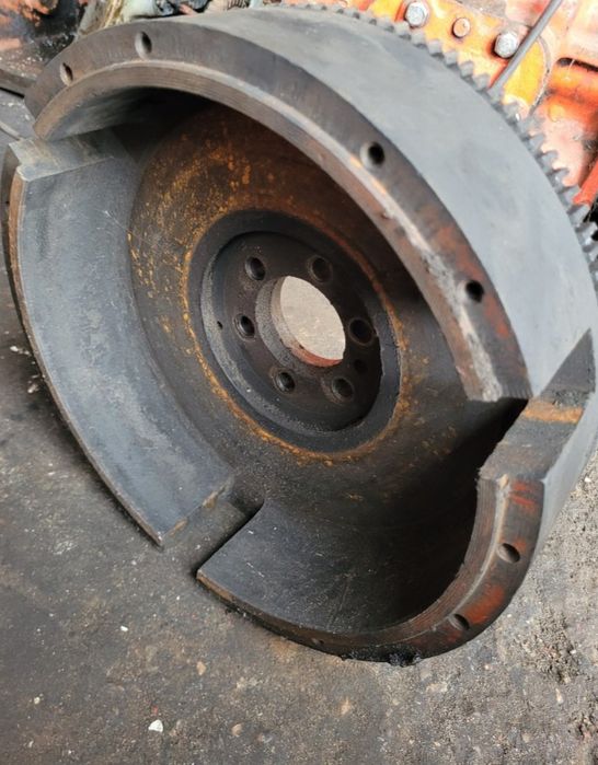 Koło zamachowe Ursus C360