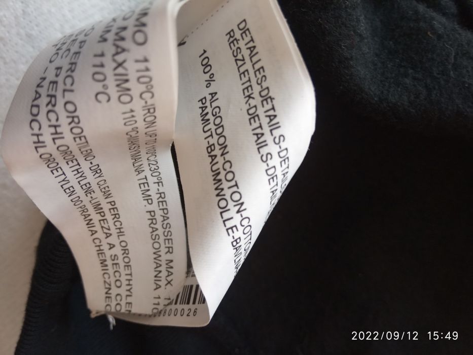 Nowa, czarna i oryginalna bluza/ kamizelka/ czy bezrękawnik - 2w1