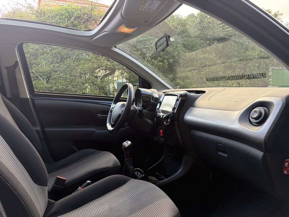 Peugeot 108 1.2 Allure Top Teto de abrir panoramico