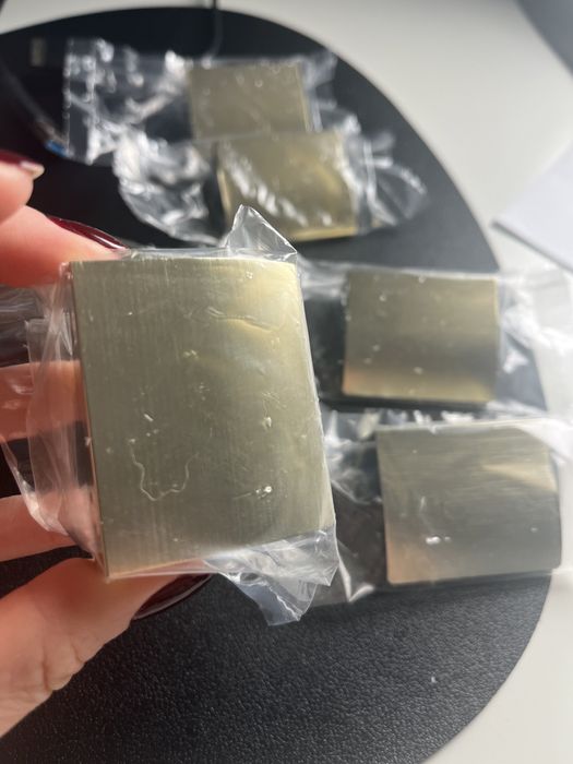 Uchwyty krawedziowe 5cm zlote 6szt nowe