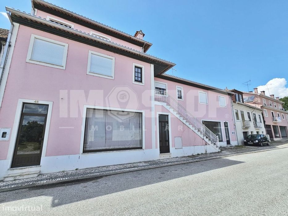 Quarto Casal em Águeda - Despesas Incluídas!