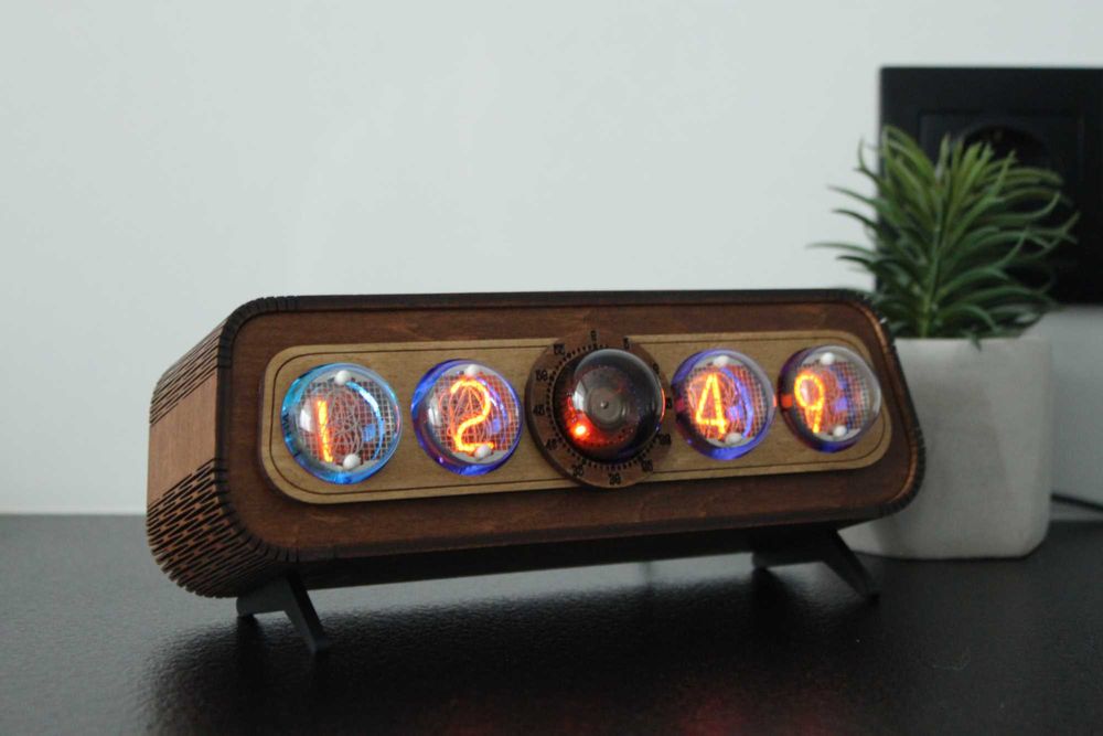 Годинник nixie з декатроном ОГ- 4, Ручна робота, Часы на лампах ИН-4