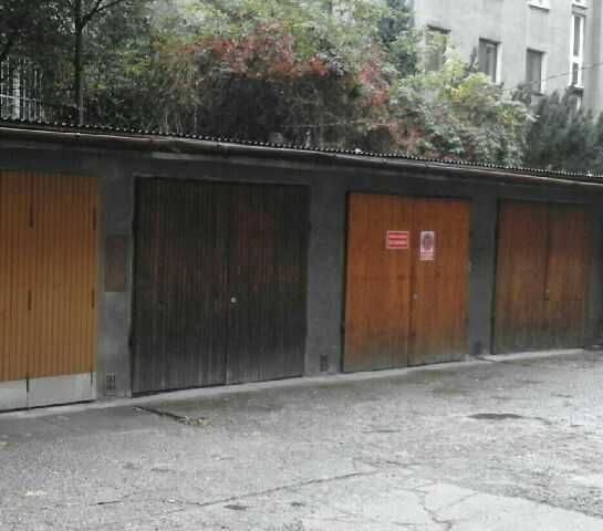 Okazja! -Garaż murowany, ul. Lea - sprzedam