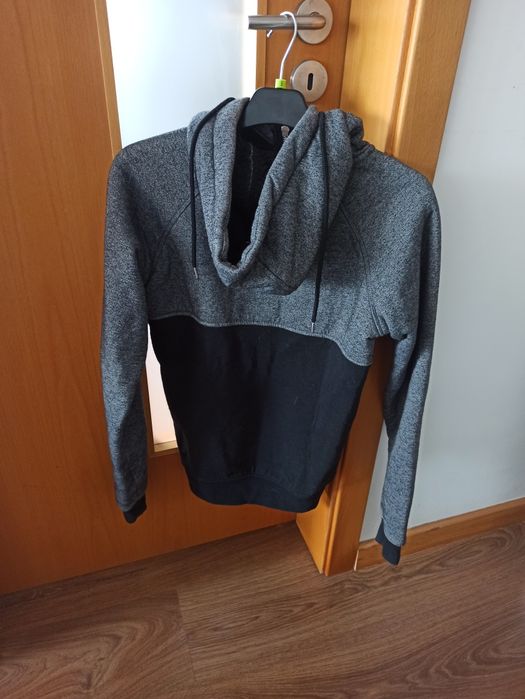 Casaco malha com capuz ou sweat  XS
