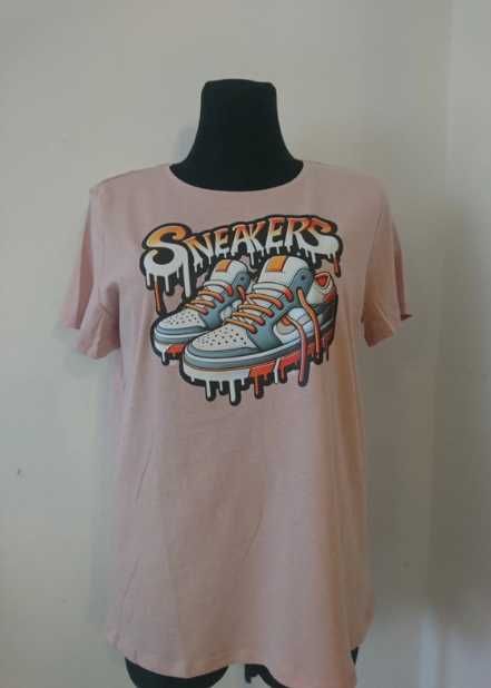 Koszulka, tshirt damski z nadrukiem Sneakers, r L