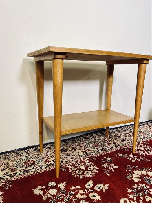 Stolik PRL kawowy piętrowy kultowy lata 60 jesion buk mat vintage