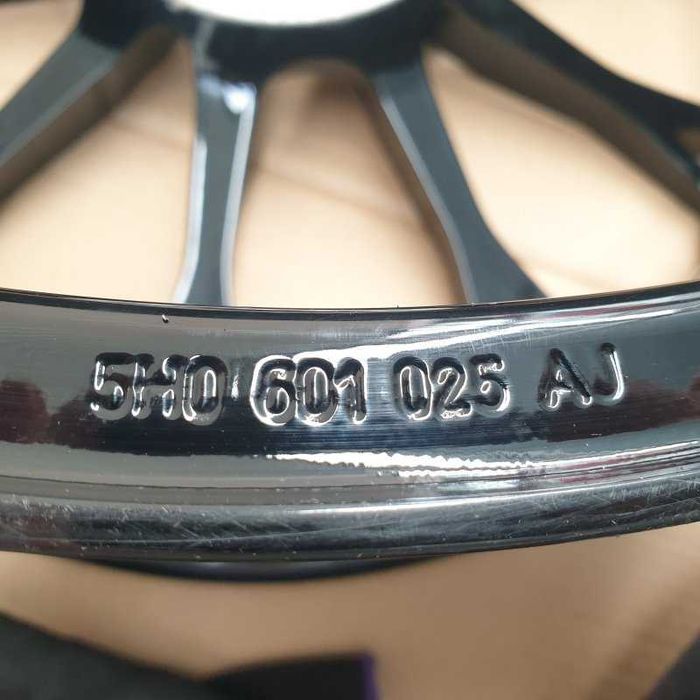Felga aluminiowa 8Jx19' VW GOLF R-LINE