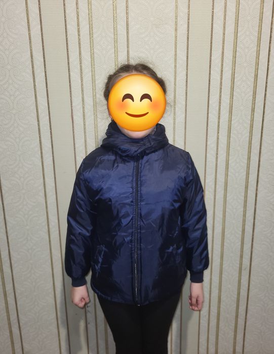 Продам новую куртку весна/осень  на ребёнка