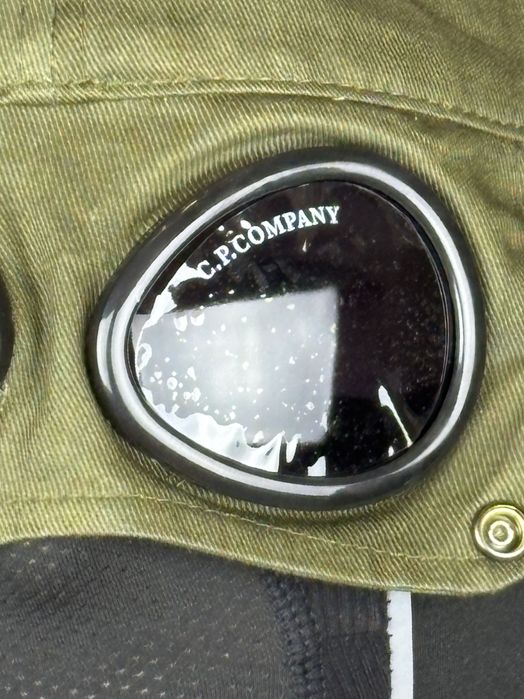 Кепка C.P. Сompany з лінзами, One size Унісекс Хакі, Синя.