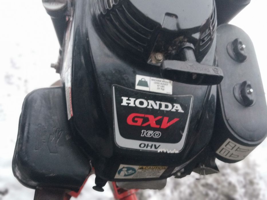 Wynajem profesjonalnej wiertnicy do ziemi Honda