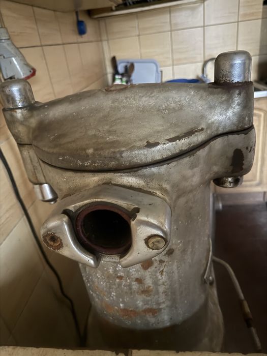 Nadziewarka do mięsa 20 kg hydrauliczna