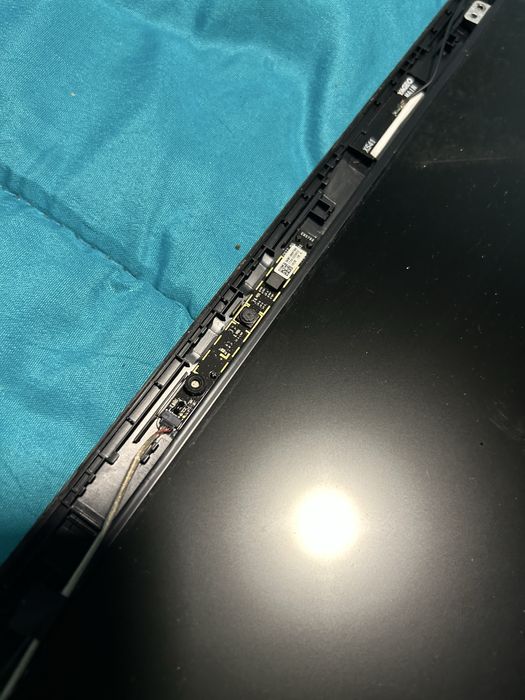 Ecrã Completo para Portátil ASUS (Ecrã + Moldura + Dobradiças)