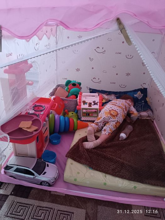 Дитячий намет будиночок