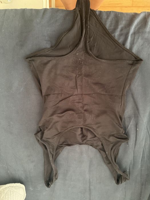 body preto basico