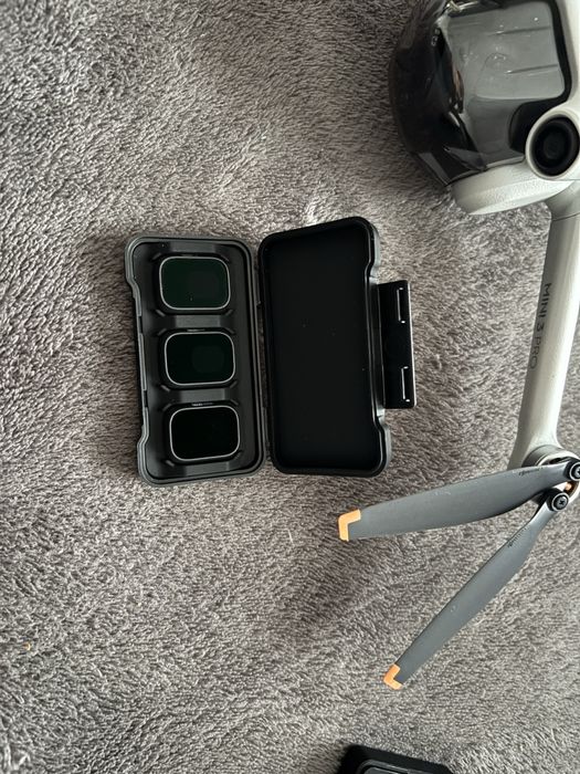 DJI Mini 3 Pro + DJI RC + 3 Baterie + Karta 256GB + Walizka B&W + Oryginalne Filtry ND i Szeroki Kąt