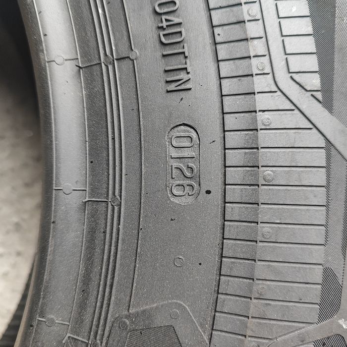 Пара літніх шин Continental 215/75 R16C 215*75 16C  VanContact Eco 001629
