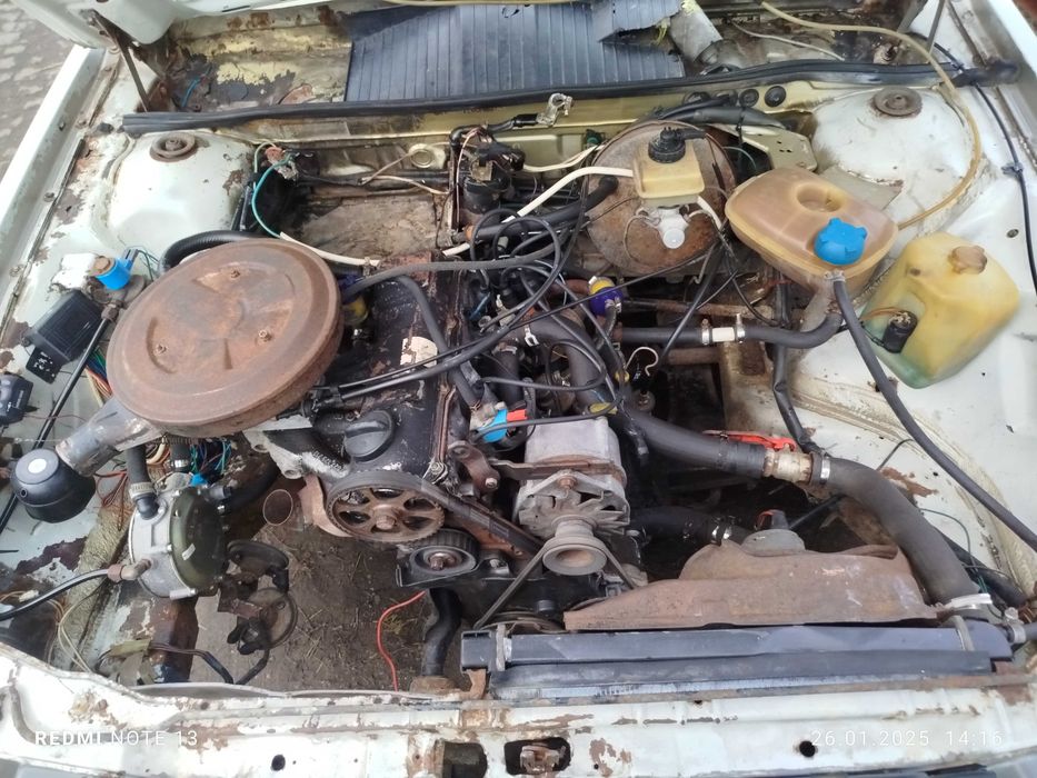 Двигун 1.6 бензин Volkswagen Passat b2