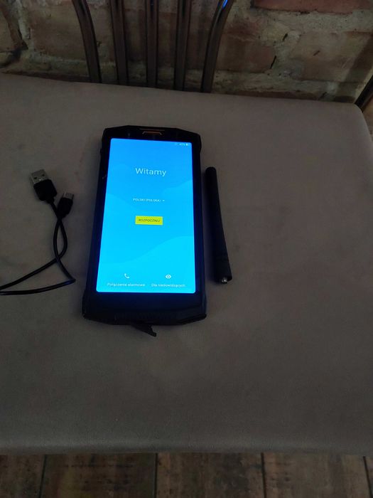 Telefon komórkowy