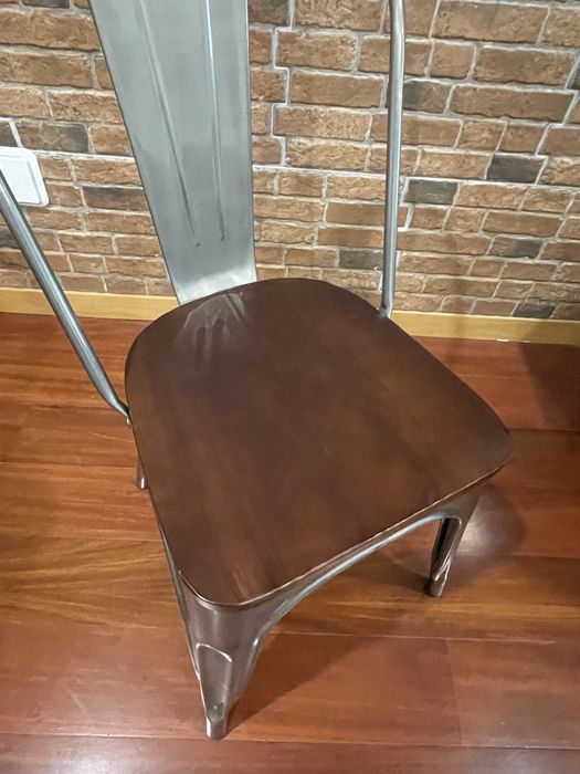Cadeiras Estilo Industrial