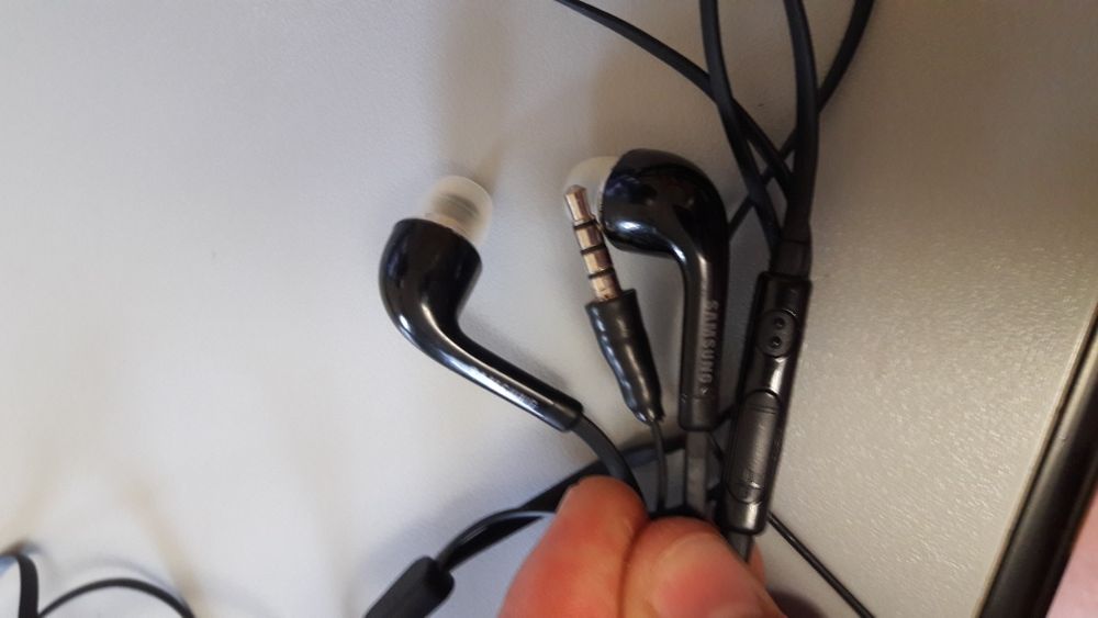 Наушники Veron Vr-01 Black samsung